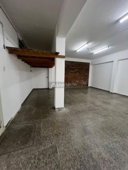 Local Comercial en Alquiler en Rosario, Santa Fe - $ 700.000 | Inmoup - 22