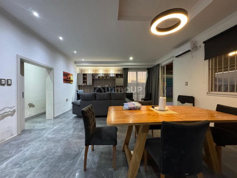 Casa en Alquiler en Rosario, Santa Fe