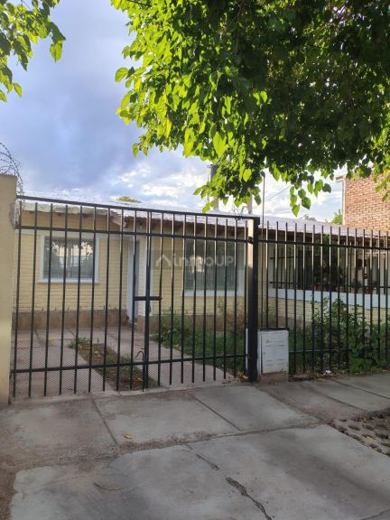 Casa en Alquiler en Las Heras, Mendoza