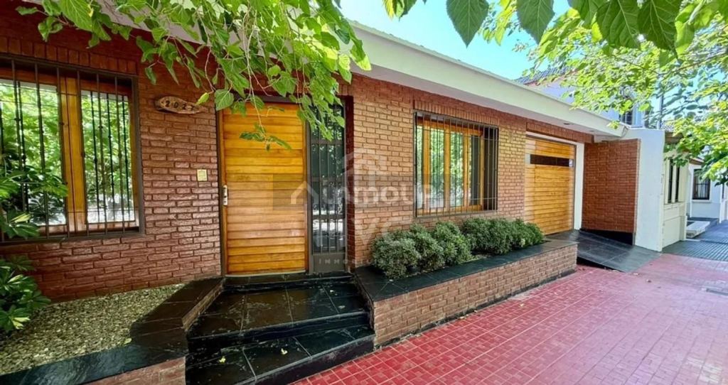 Casa en Venta en Guaymallen, Mendoza