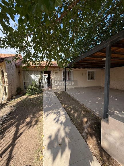 Casa en Venta en Guaymallen, Mendoza