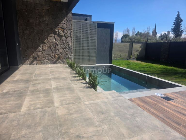 Casa en Venta en Maipu, Mendoza