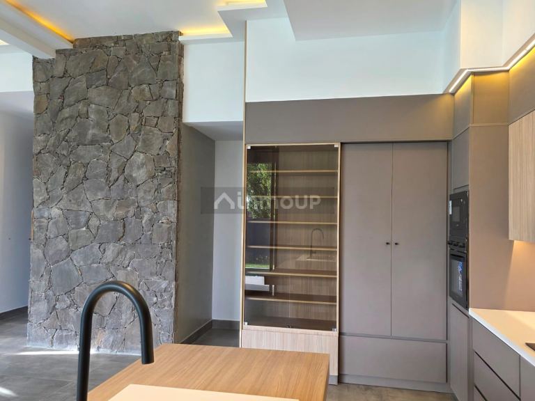 Casa en Venta en Maipu, Mendoza