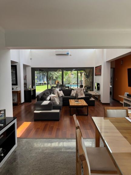 Casa en Venta en Guaymallen, Mendoza