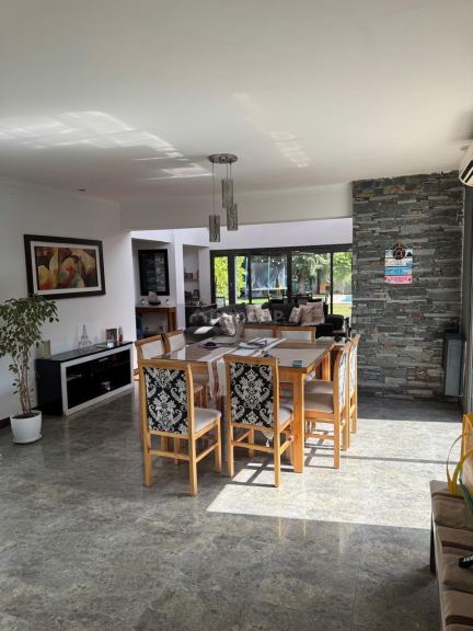 Casa en Venta en Guaymallen, Mendoza