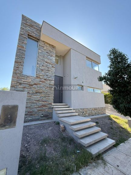 Casa en Venta en Capital, Mendoza