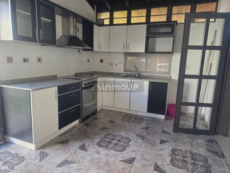 Casa en Venta en Guaymallen, Mendoza - USD 85.000 | Inmoup - 8