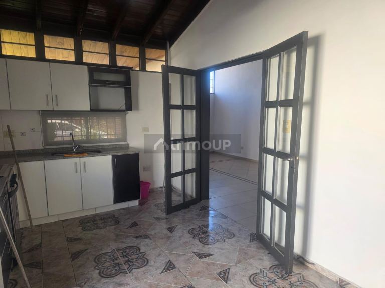 Casa en Venta en Guaymallen, Mendoza - USD 85.000 | Inmoup - 9