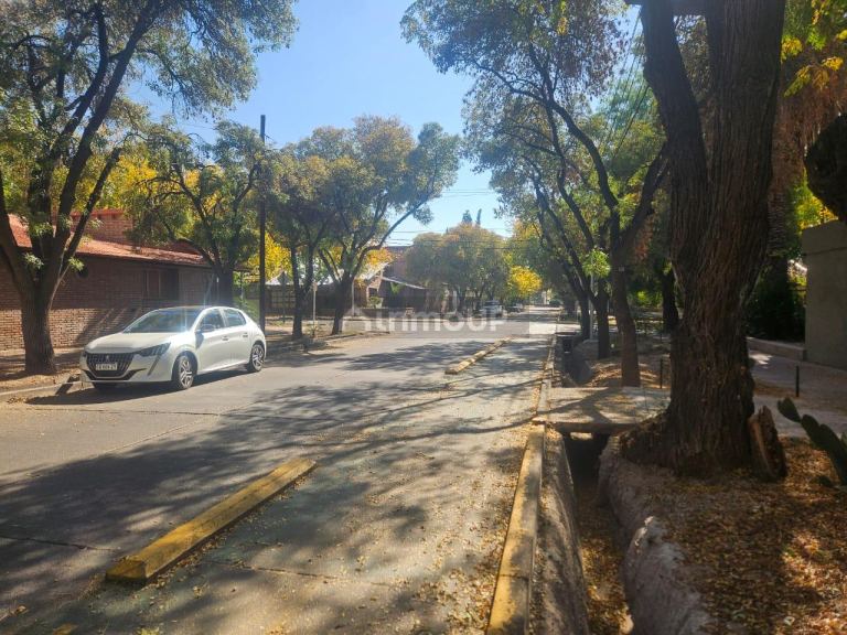 Casa en Venta en Capital, Mendoza