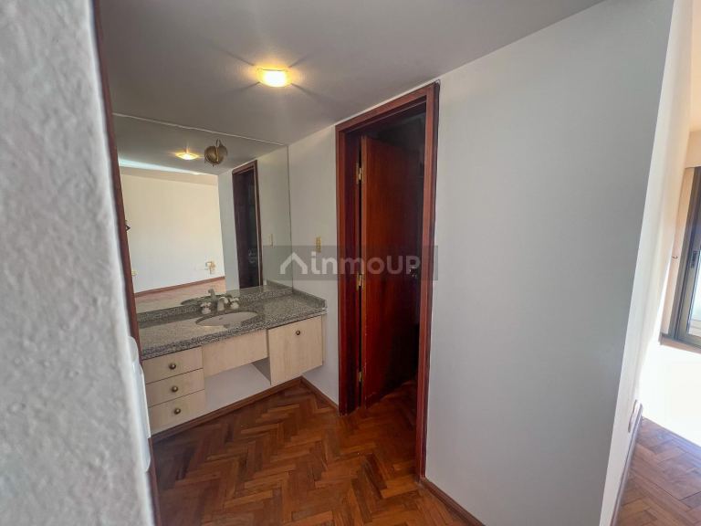 Departamento en Venta en Capital, Cordoba