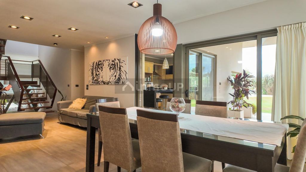 Casa en Venta en Capital, Cordoba
