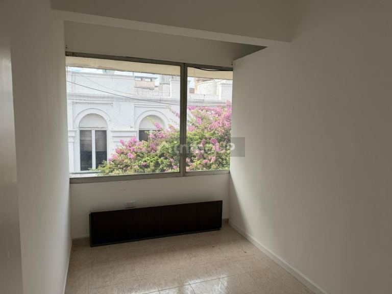 Oficina en Venta en Capital, Cordoba
