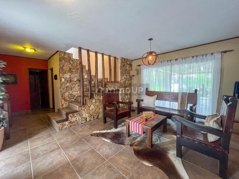 Casa en Venta en Calamuchita, Cordoba