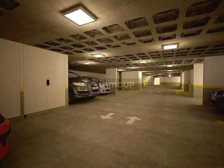 Cochera en Venta en Capital, Cordoba
