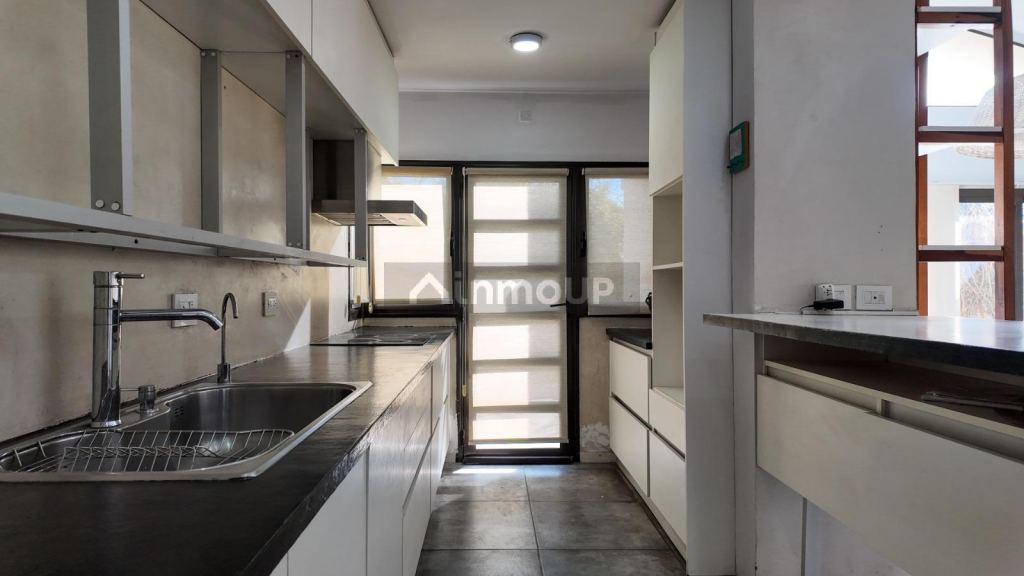 Casa en Venta en Calamuchita, Cordoba