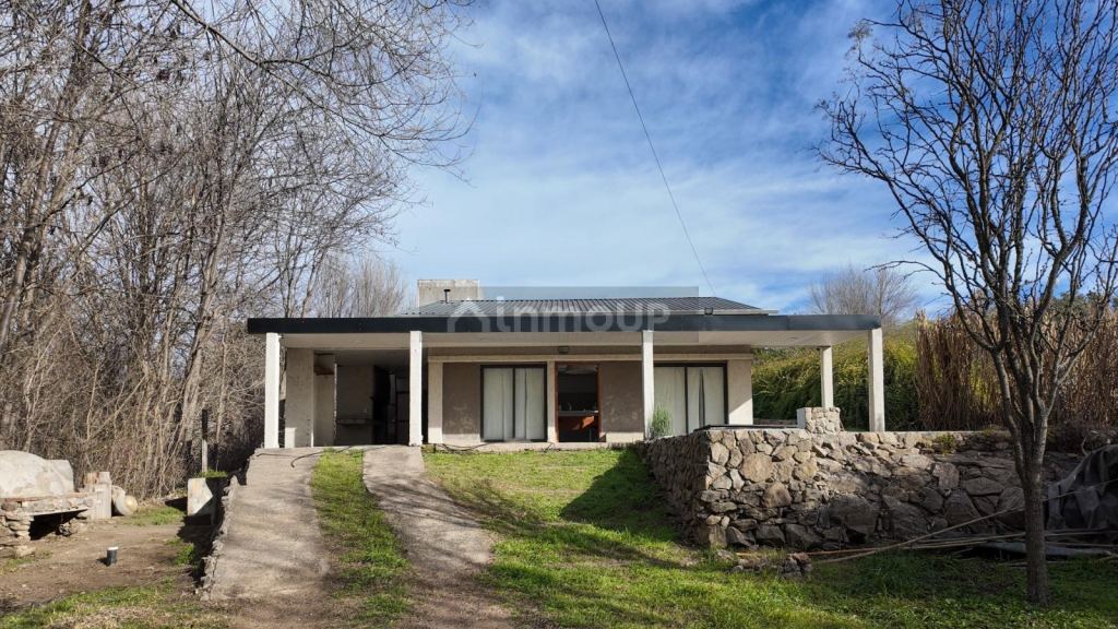 Casa en Venta en Calamuchita, Cordoba
