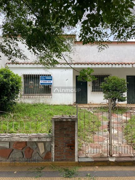 Casa en Venta en Pehuajo, Buenos Aires Interior