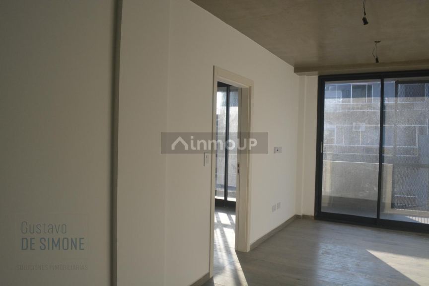 Departamento en Alquiler en Monte Castro, Capital Federal