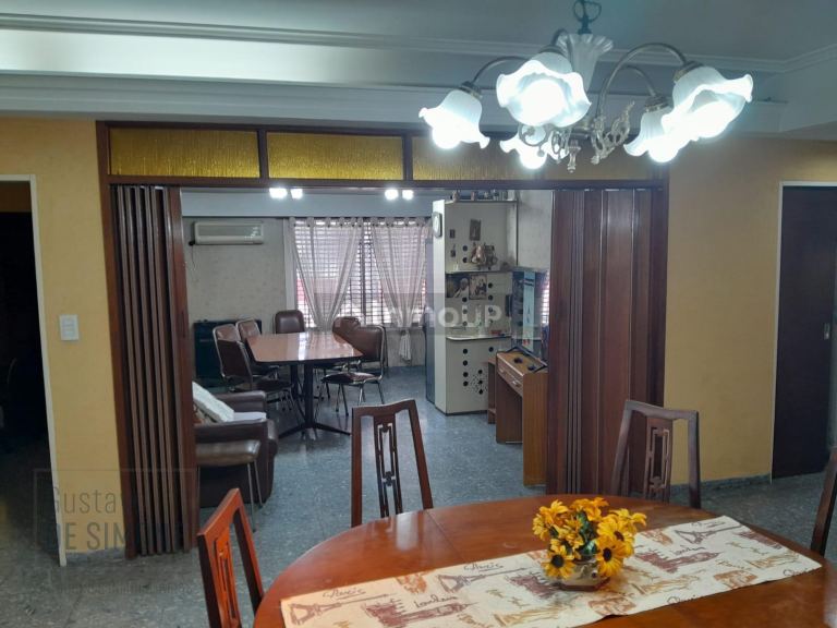 Casa en Venta en Tres de Febrero, G.B.A. Zona Oeste