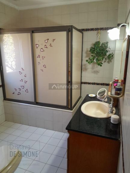 Casa en Venta en Tres de Febrero, G.B.A. Zona Oeste