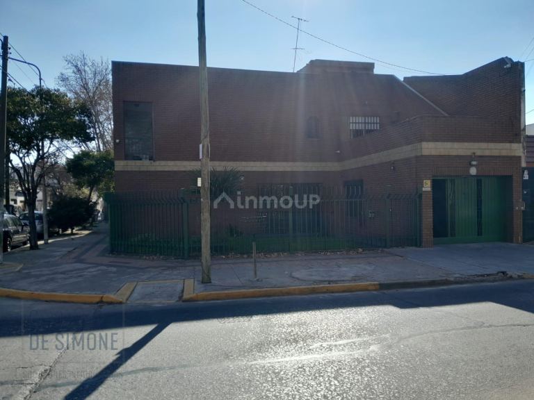 Casa en Venta en Tres de Febrero, G.B.A. Zona Oeste