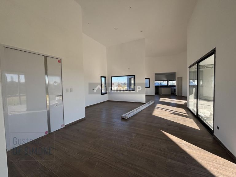 Casa en Venta en Ezeiza, G.B.A. Zona Sur