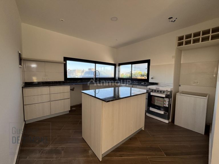 Casa en Venta en Ezeiza, G.B.A. Zona Sur
