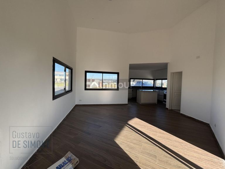 Casa en Venta en Ezeiza, G.B.A. Zona Sur