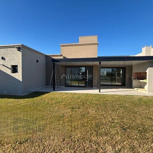 Casa en Venta en Ezeiza, G.B.A. Zona Sur