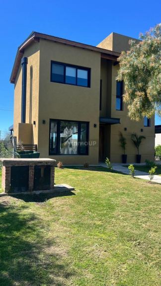 Casa en Alquiler en Pilar, G.B.A. Zona Norte