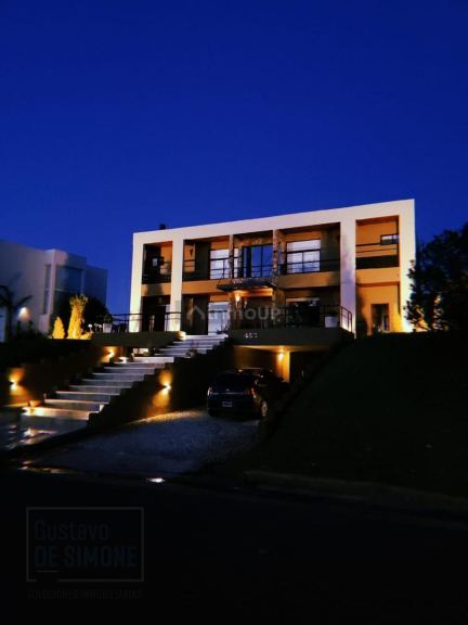 Casa en Venta en Campana, G.B.A. Zona Norte