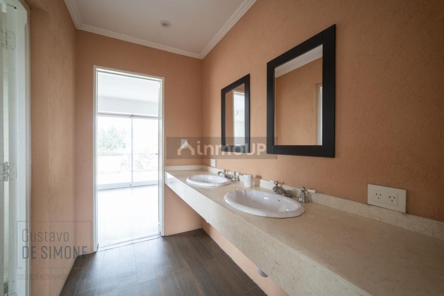 Casa en Venta en San Vicente, G.B.A. Zona Sur