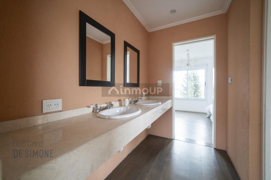 Casa en Venta en San Vicente, G.B.A. Zona Sur