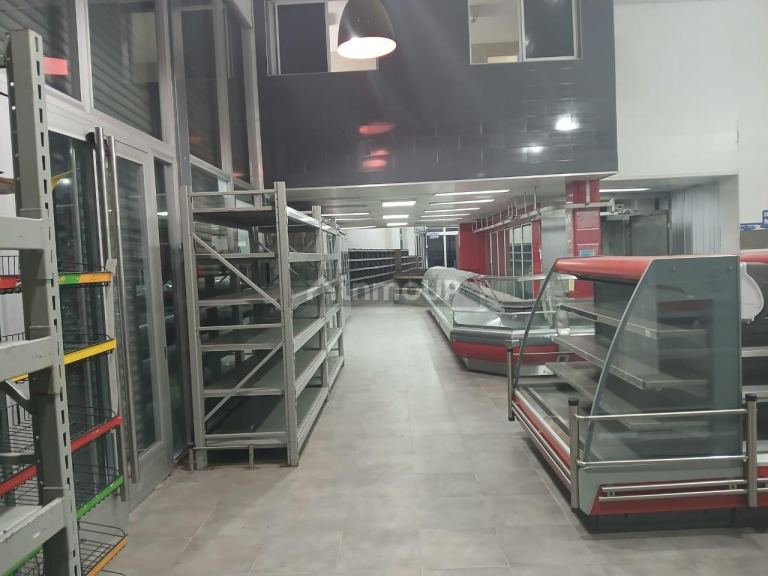 Galpon en Alquiler en Moreno, G.B.A. Zona Oeste