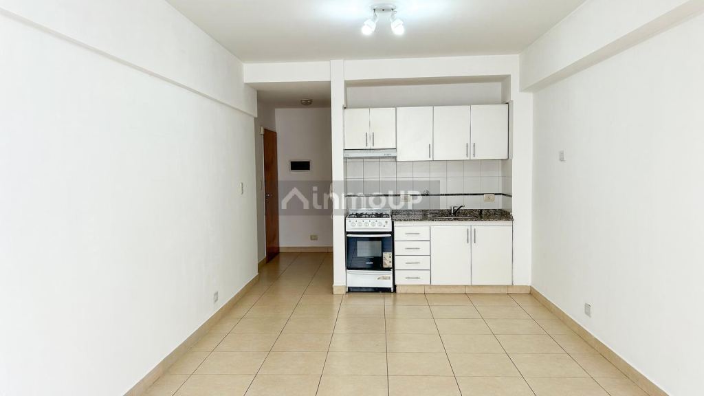 Departamento en Alquiler en Parque Chacabuco, Capital Federal