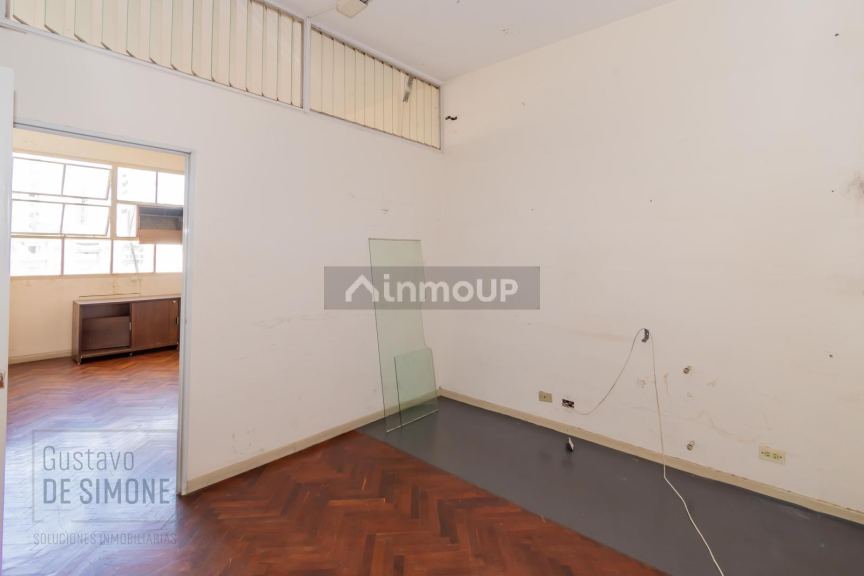 Oficina en Venta en Monserrat, Capital Federal