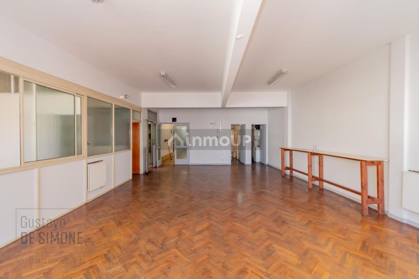 Oficina en Venta en Monserrat, Capital Federal