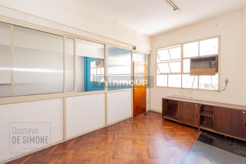 Oficina en Venta en Monserrat, Capital Federal