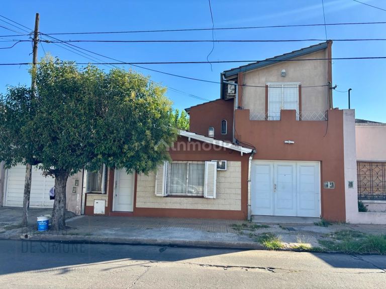 Casa en Venta en Moron, G.B.A. Zona Oeste