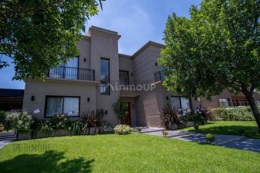 Casa en Venta en Pilar, G.B.A. Zona Norte