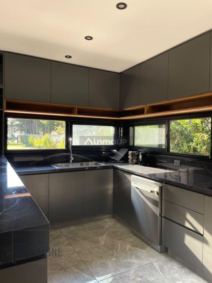 Casa en Alquiler en Pilar, G.B.A. Zona Norte