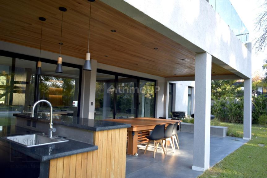 Casa en Alquiler en Pilar, G.B.A. Zona Norte