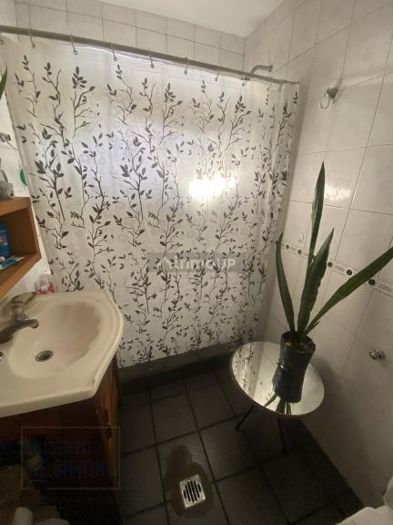 P H en Venta en Tres de Febrero, G.B.A. Zona Oeste