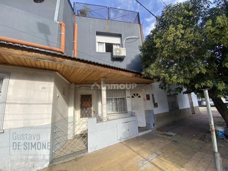 P H en Venta en Tres de Febrero, G.B.A. Zona Oeste