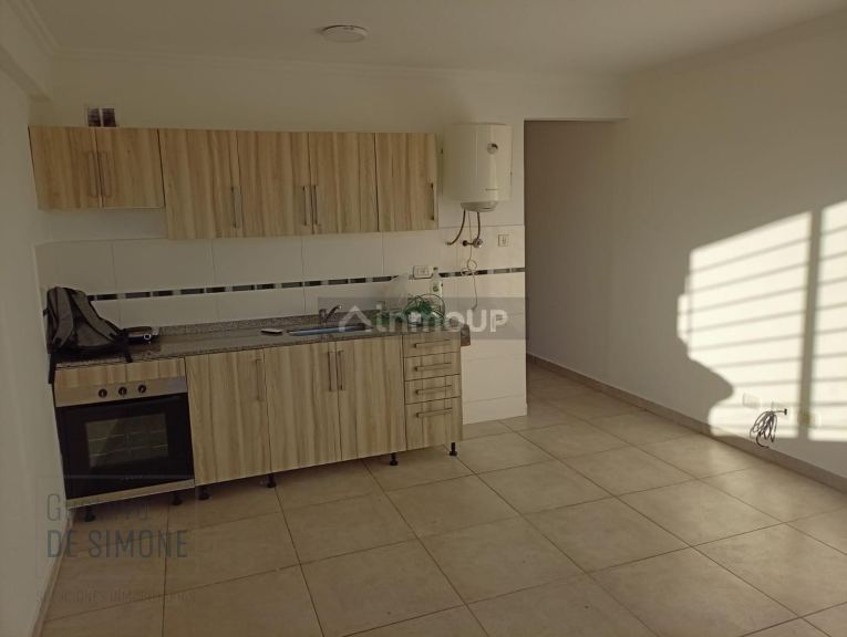 Departamento en Alquiler en Tres de Febrero, G.B.A. Zona Oeste
