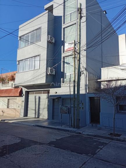 Departamento en Alquiler en Tres de Febrero, G.B.A. Zona Oeste