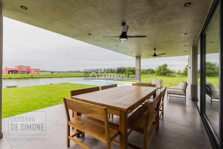 Casa en Venta en Campana, G.B.A. Zona Norte