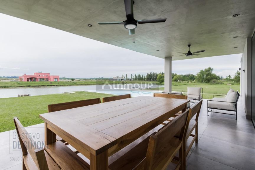 Casa en Venta en Campana, G.B.A. Zona Norte