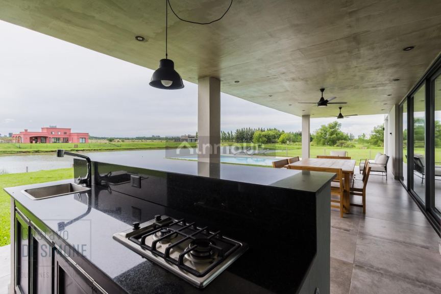 Casa en Venta en Campana, G.B.A. Zona Norte