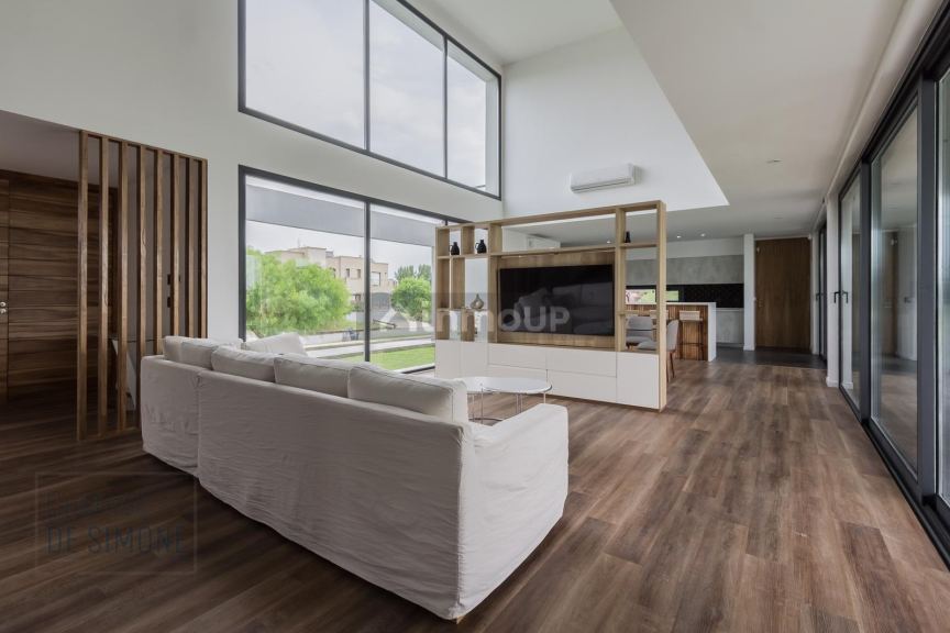 Casa en Venta en Campana, G.B.A. Zona Norte